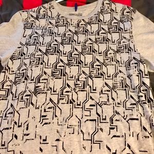 Kenneth Cole Reaction graphic tee size medium